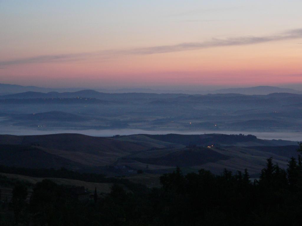 Willa Le Rogheta Campiglia dʼOrcia Zewnętrze zdjęcie